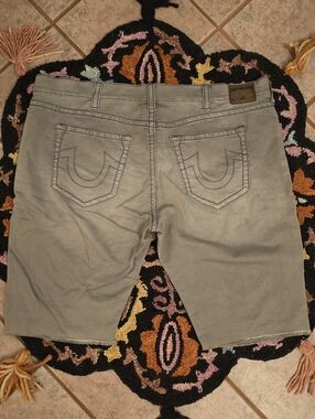 🔥🔥True Religion Light Gray Cut-Off Denim Shorts Size 44🔥🔥 Jorts Baggy Skater